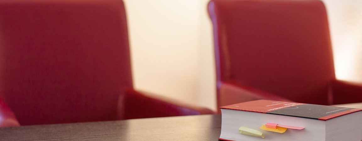 Service: Hier finden Sie interessante Links, wichtige Downloads und Informationen rund um unsere Rechtsgebiete